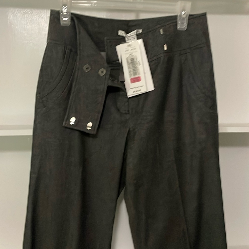 Peter Nygard Qomen’s  Black Wash Stretchy Pants, wide waistband, washable
